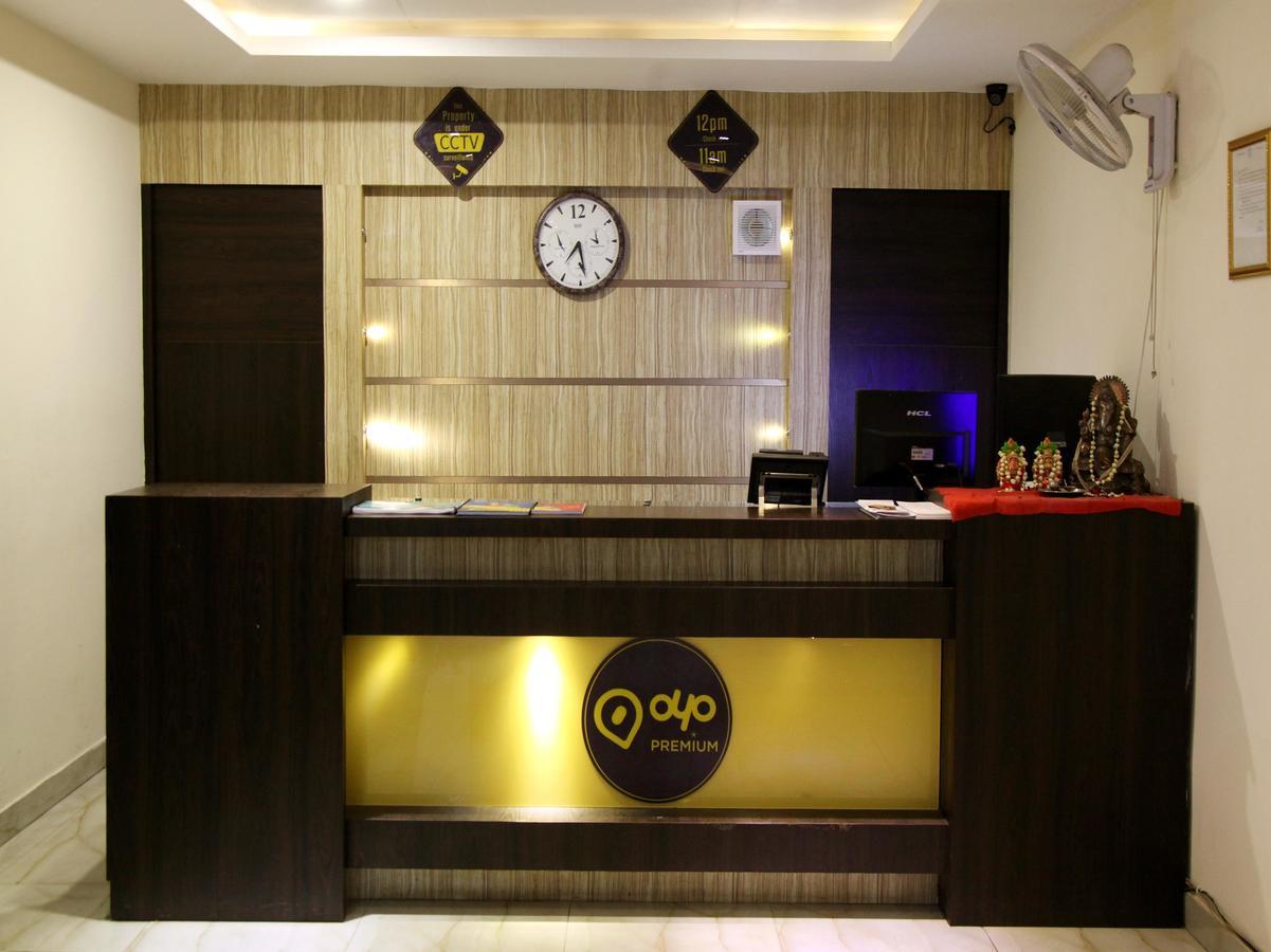 Oyo 905 Galaxy View Hotel Allāhābād Junction Eksteriør billede